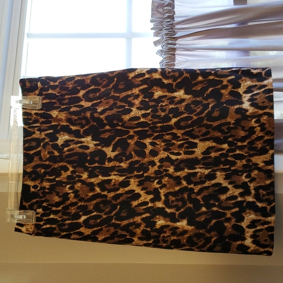 Animal Print Skirt - Picture 4 of 7
